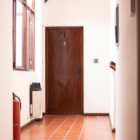 Donna Alda Casa Apartment Салта Екстериор снимка